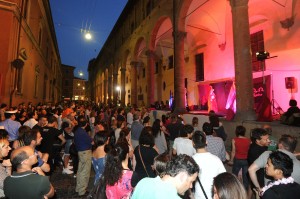 Notte bianca via d’Azeglio alta