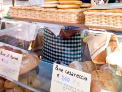 Lavori stradali in Strada Maggiore