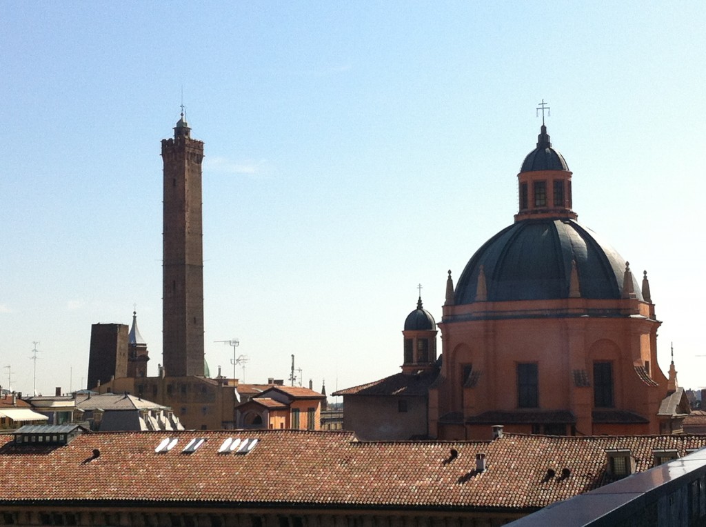 Bologna_alto_terrazzaa_2 torri