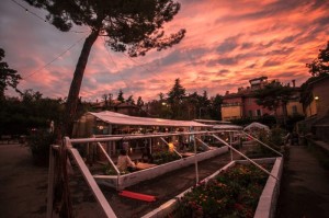 Serre dei Giardini – Urban Meditation nella gabbia del leone