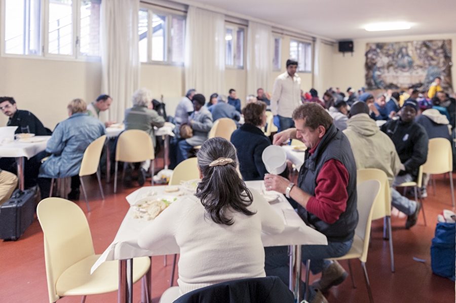 Riempi La Cesta Per La Mensa Al Via La Raccolta Di Antoniano Onlus Bologna Da Vivere Com Magazine