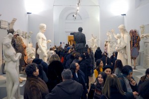 Bologna - 21/01/2015 - Sissi inaugura l'installazione allestita all'interno della Glypsoteca del Museo Civico Archeologico per Art City 2015 (Stefano Santi / Iguana Press / Iguana Press)