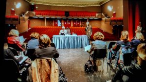 LA LEZIONE a teatro . Un progetto sul bullismo