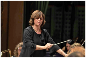Passione, spirito giovane e professionalità: Nicoletta Conti direttrice d’orchestra vincitrice del Premio Tina Anselmi 2018