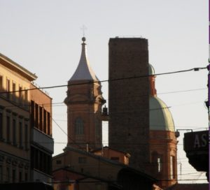 NOTTI BIANCHE E FESTE DI STRADA