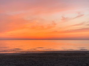 Riccione 2021: Passeggiate della salute nei week end di luglio tra fotografia e meditazione camminata