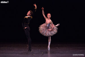 LES ÉTOILES INAUGURA LA STAGIONE DI DANZA 2023