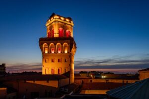 La Torre della Specola torna a splendere: completato il restauro esterno